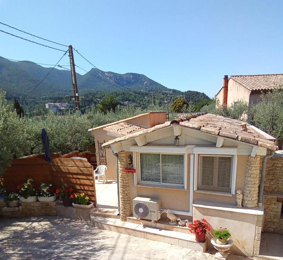 Maison Des Clos Nyons Exterior photo